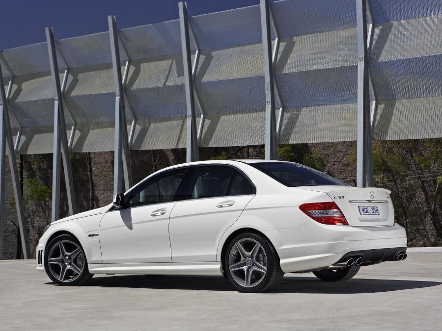  Mercedes-Benz C63 AMG 2008 года  (AU) (фото 4 из 23)